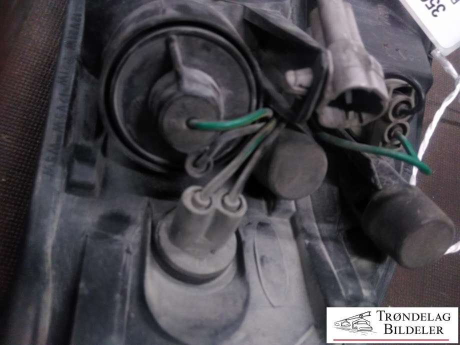 Blinklykt høyre til Toyota Hiace 2001-2006 (Fase 2)  (8151126100|)