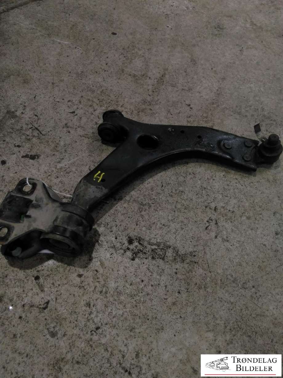 Bærebru høyre foran nedre til Ford Focus, electric, 2012-2018  