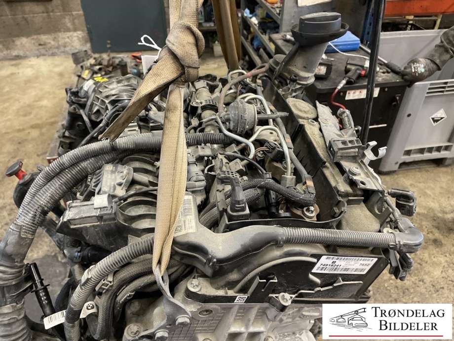Motor diesel til BMW X3 2010-2017 (F25) (F25) (11 00 2 207 817|11 00 2 467 181|)