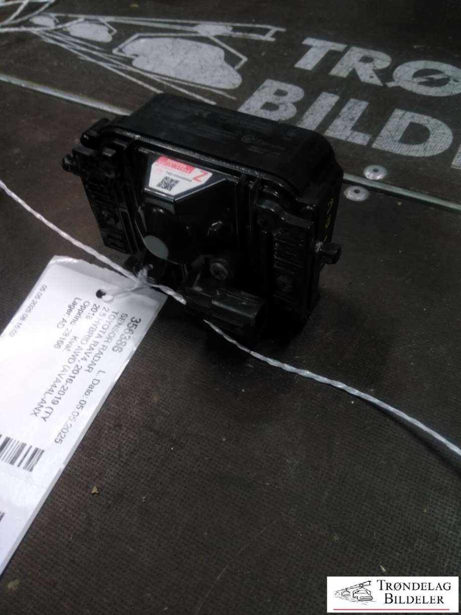 Sensor radar til Toyota RAV4 2016-2019 (Type IV, Fase 2) (DENSO|8821047090|)