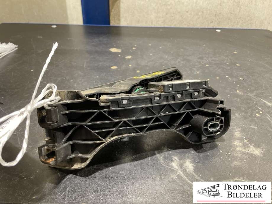 Pedal gass til VW Passat 2005-2010 (B6) (B6) (1K1723503L|6PV008600-01|1K1 723 503 AP|AUTOMAT|)