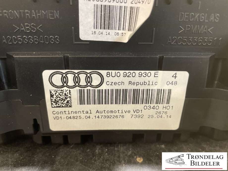 Instrumentpanel til Audi Q3 2011-2014 (Type I, Fase 1)  (8U0 920 930 E|)