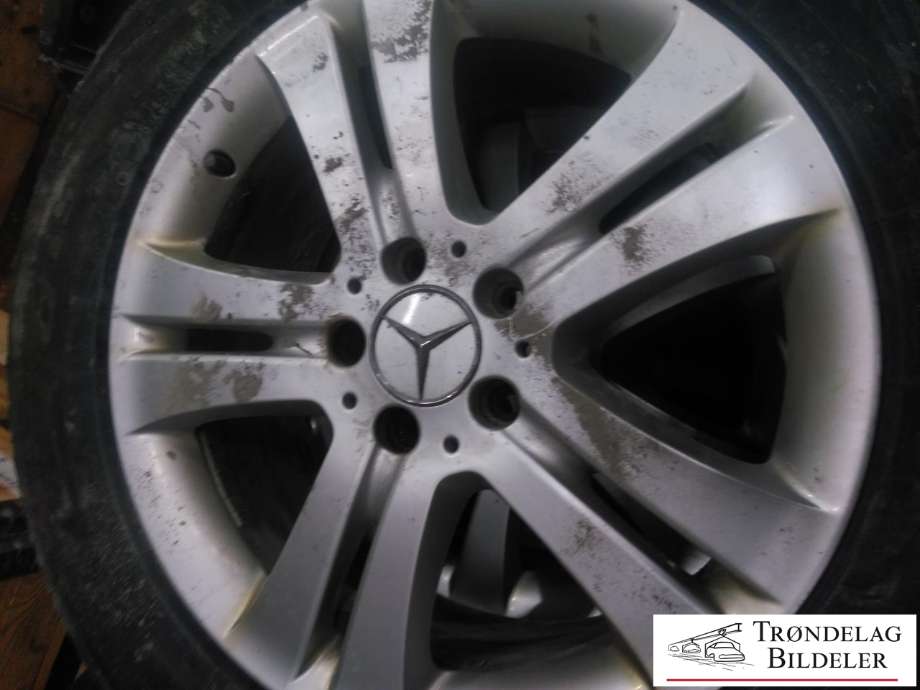 Hjulsett aluminium vinter til Mercedes R-Klasse 2006-2013 (W251) (W251) (TOYO|225/65R17 5X112 7.5JX17 ET56? CB 66.6MM|4-5MM MØNSTERDYBDE|PROD 30-20)