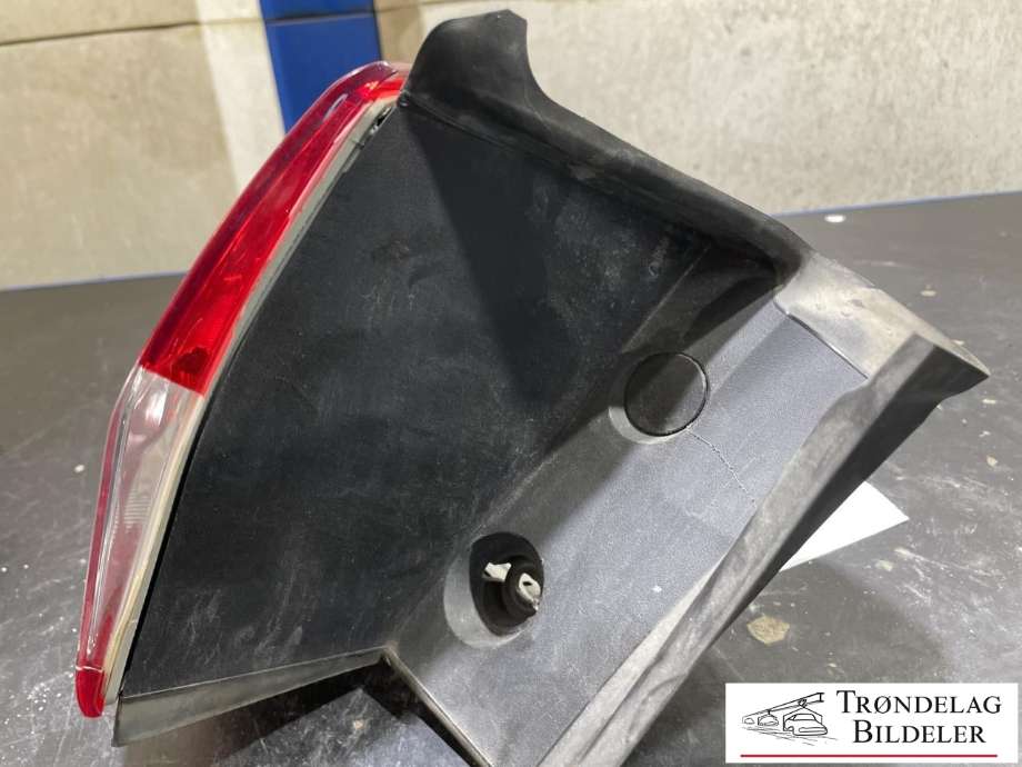 Baklykt venstre ytre til Ford Kuga 2013-2019 (CV44-13405-BH|)