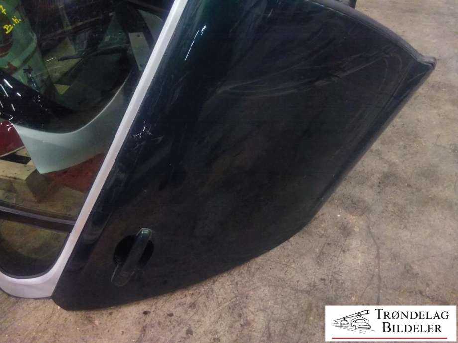 Dør høyre bak til Jaguar XF 2008-2015 (X250) (X250) (C2Z2013|8X23F24630AB|)