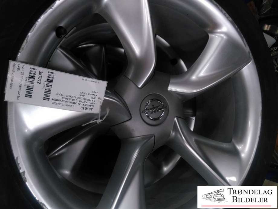 Hjulsett aluminium sommer til Opel Astra J, 2010-2015 (POTENZA|235/45R19 5X105 8JX19 ET46 CB56.6MM)
