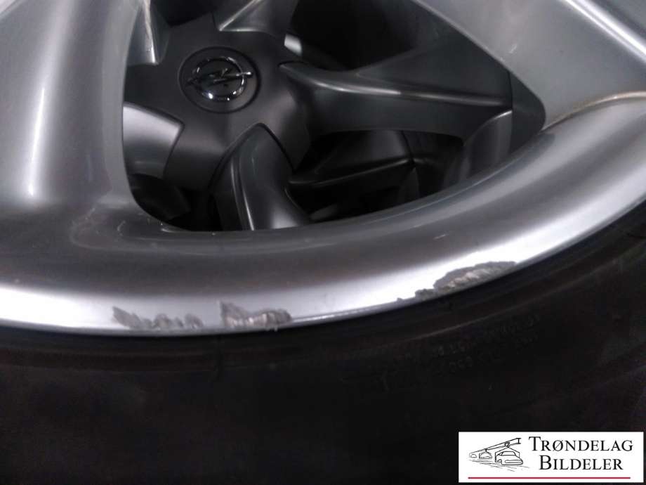 Hjulsett aluminium sommer til Opel Astra J 2010-2015  (POTENZA|235/45R19 5X105 8JX19 ET46 CB56.6MM|3MM MØNSTERDYBDE|PROD 44/11)