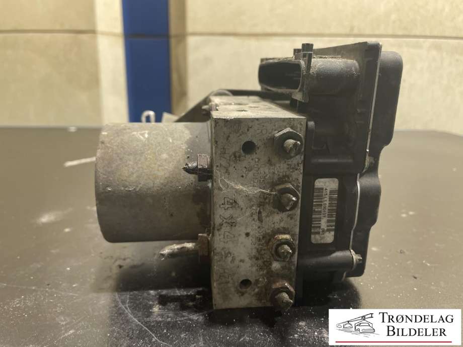 ABS sentral til Mercedes Vito/Viano 2004-2010 (Fase 1) (W639) (W639) (A 001 446 21 89|A 001 446 19 89|A 001 446 92 89)