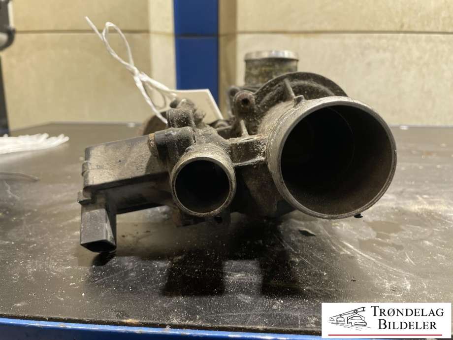 Turbo rør til Land Rover Discovery 2009-2017 (Type IV) (LR023415|LR043939|9H2Q6C860DB|9H2Q6C860DF|)