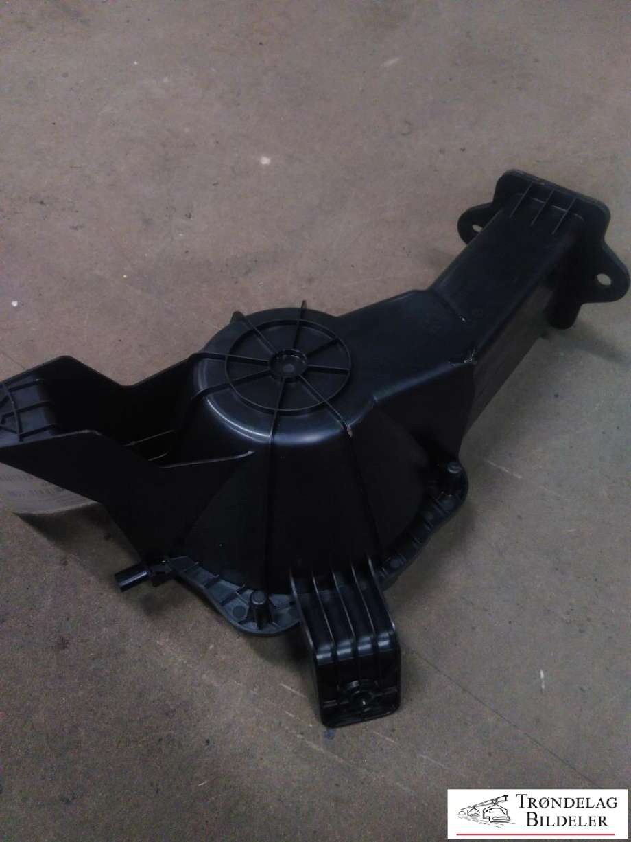 Bilstereo sub-woofer til Polestar 4 2023-->>  (80009666|)