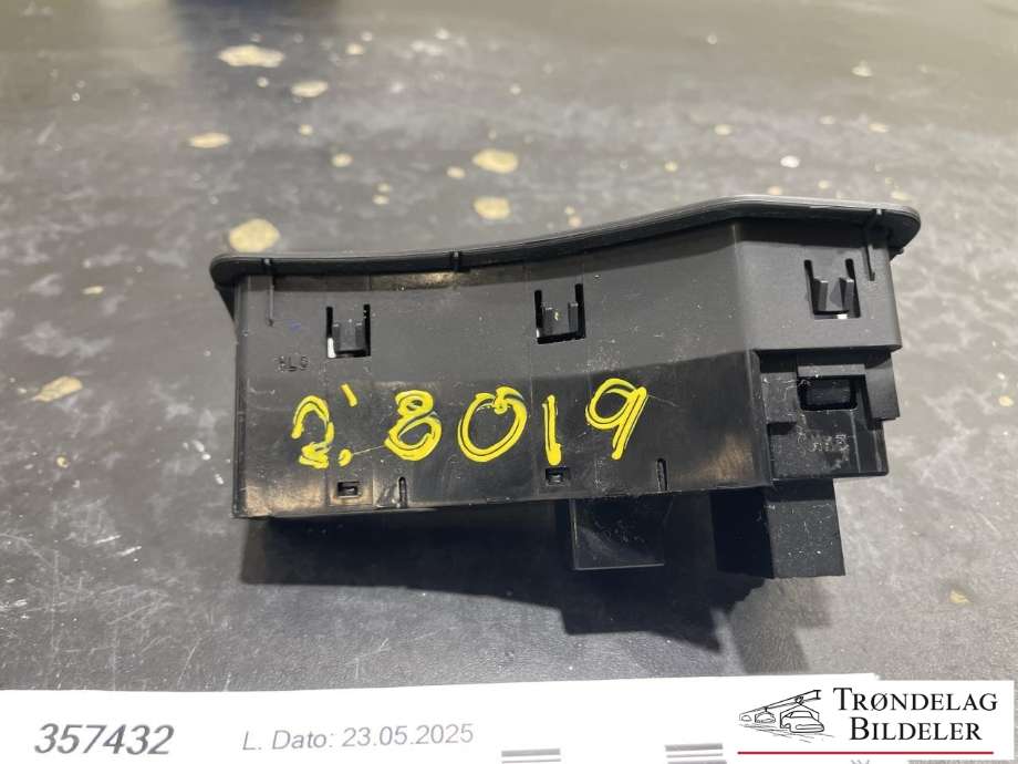 Bryter diverse til Kia Sportage 2010-2016 (Type III)  (93700 3U200WK|)
