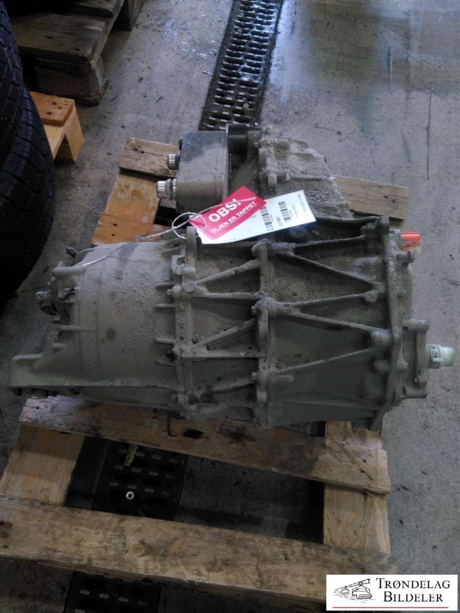 Motor elbil bak til Tesla Model 3 2018-2023 (Fase 1)  (3D5|)