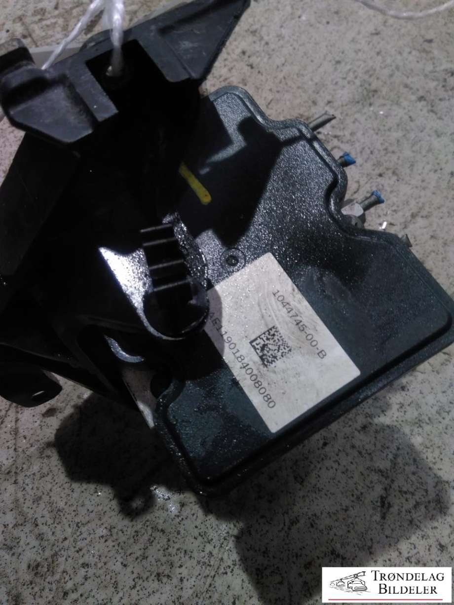 ABS sentral til Tesla Model 3 2018-2023 (Fase 1)  (104474500B|)