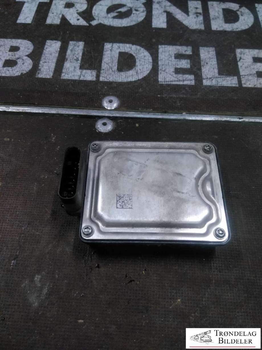 Sensor radar til Tesla Model 3 2018-2023 (Fase 1)  (1108647-00-D|)
