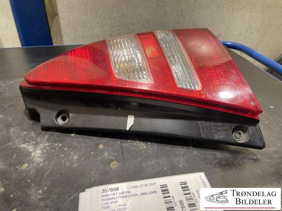 Baklykt høyre til Subaru Forester 2005-2008 (Type II, Fase 2)  (84201SA060|)