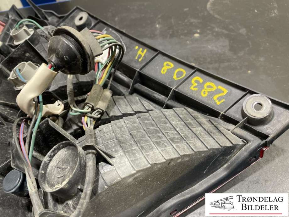 Baklykt høyre til Subaru Forester 2005-2008 (Type II, Fase 2)  (84201SA060|)