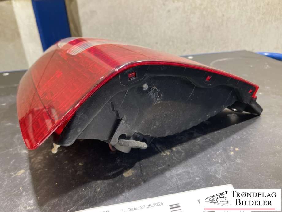 Baklykt venstre til Subaru Forester 2005-2008 (Type II, Fase 2)  (84201SA070|)