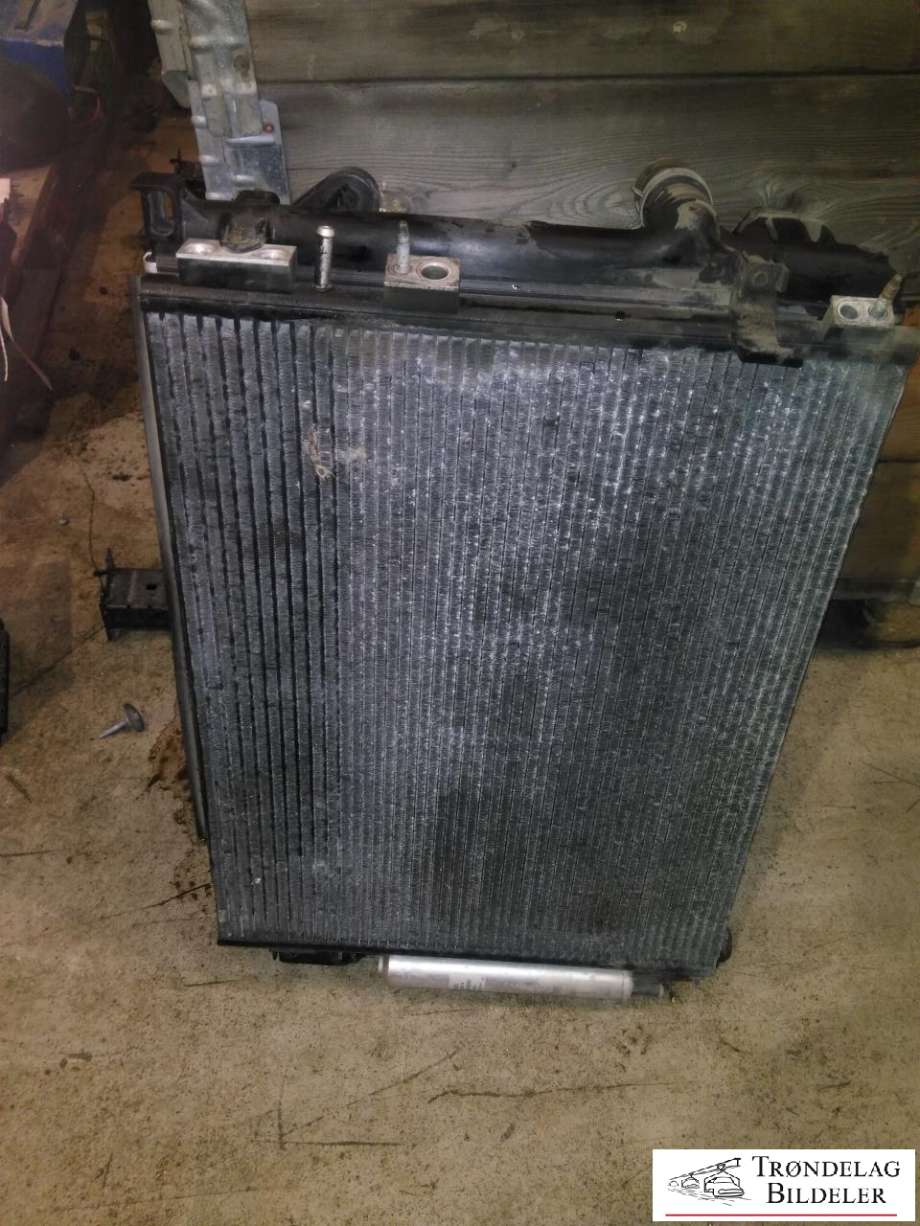 Radiatorpakke til Dodge Challenger 2008-2023  