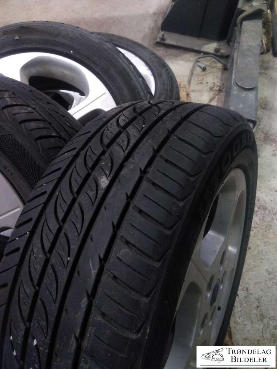 Hjulsett aluminium sommer til Nissan Leaf 2011-2017 (Type I)  (AUTOGRIP|205/55/R16 5X114.3 6.5JX16 ET40 CB66.1MM|5-6 MM MØNSTERDYBDE|PROD 40-17)