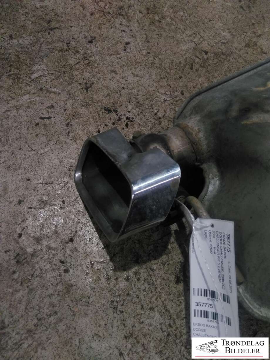 Eksos bakre til Dodge Challenger 2008-2023