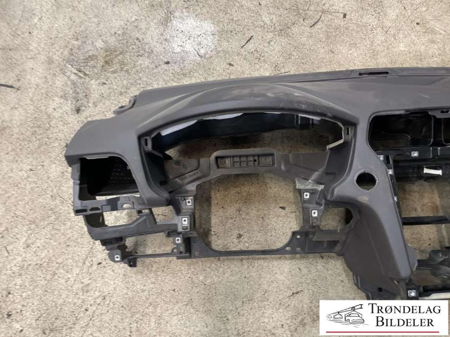 Dashbord til Ford Mondeo 2014-2019 (Type V, Fase 1)