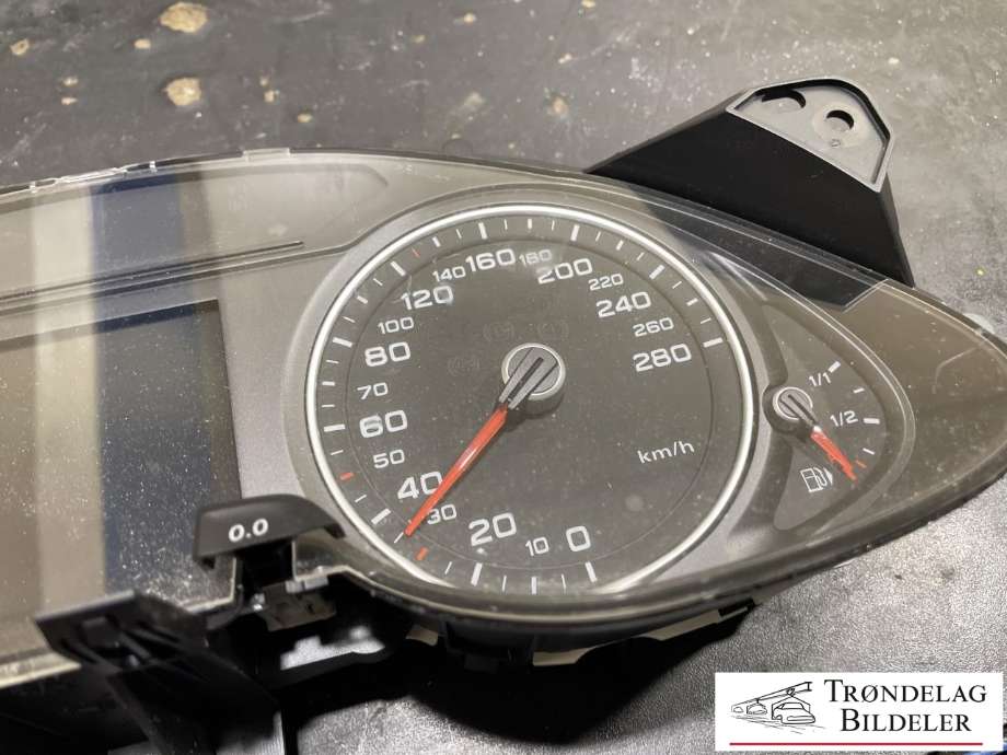 Instrumentpanel til Audi A4, Allroad 2009-2016 (Type I) (B8) (B8) (8K0 920 932|)