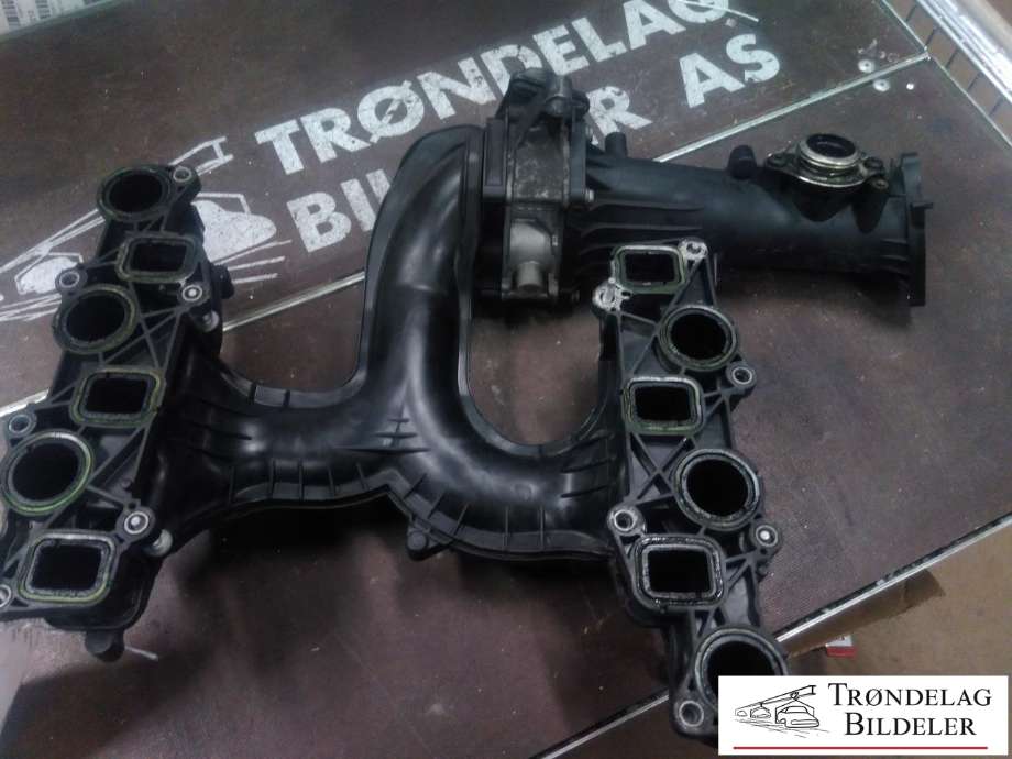 Manifold innsug til Audi A6 2011-2014 (Type IV, Fase 1) (C7) (C7) (059 129 711 EF|)