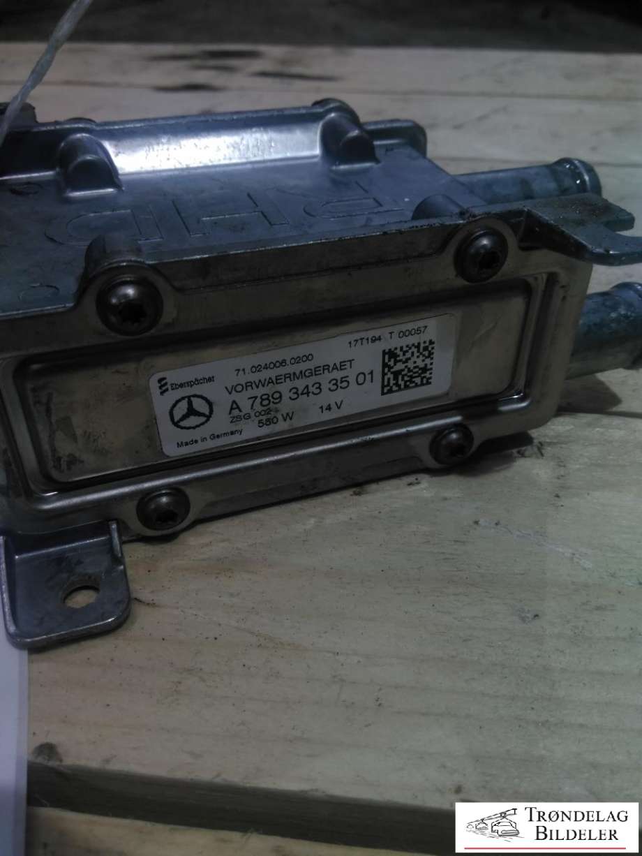 Motorvarmer elektrisk til Mercedes GLE 2015-2018 (Fase 2) (W166) (W166) (A7893433501|)