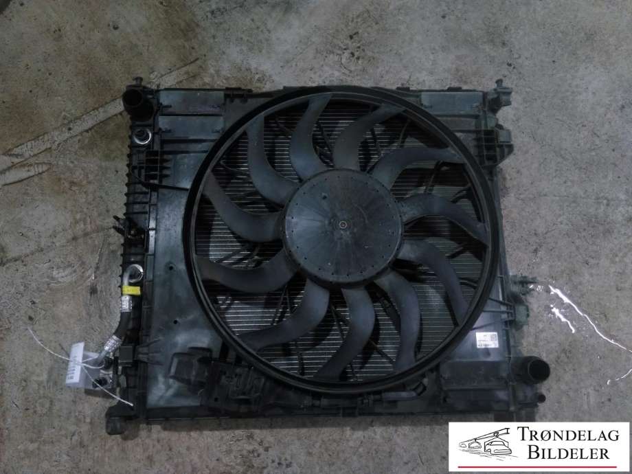 Radiatorpakke til Mercedes GLE, 2015-2018 (Fase 2) (W166) (W166) (A0995000104)