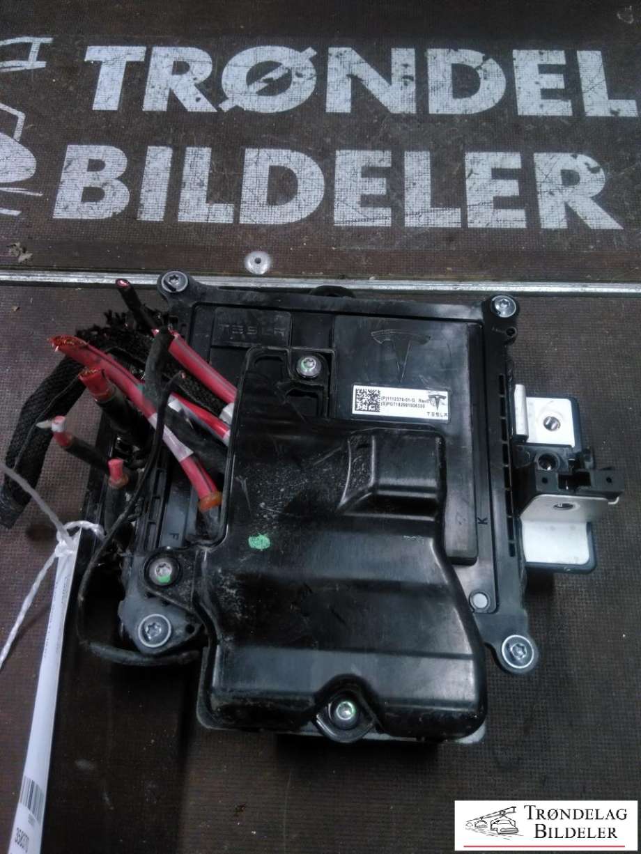 Sikringsboks til Tesla Model X, 2016-->>  (1112379-01-G)