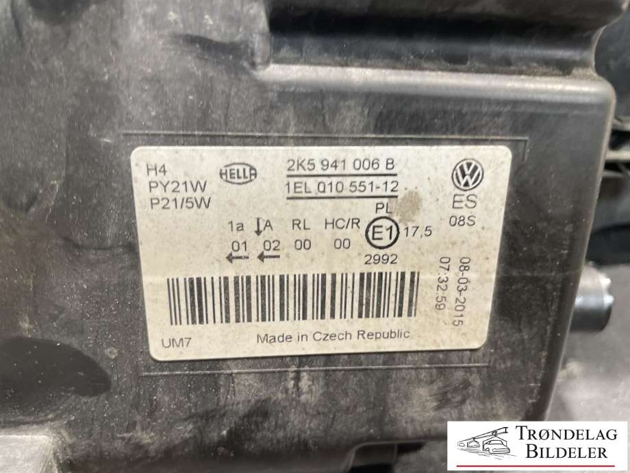 Frontlykt høyre halogen til VW Caddy 2010-2015 (Type III, Fase 2)  (2K5 941 006 B|2K5 941 006 C|)