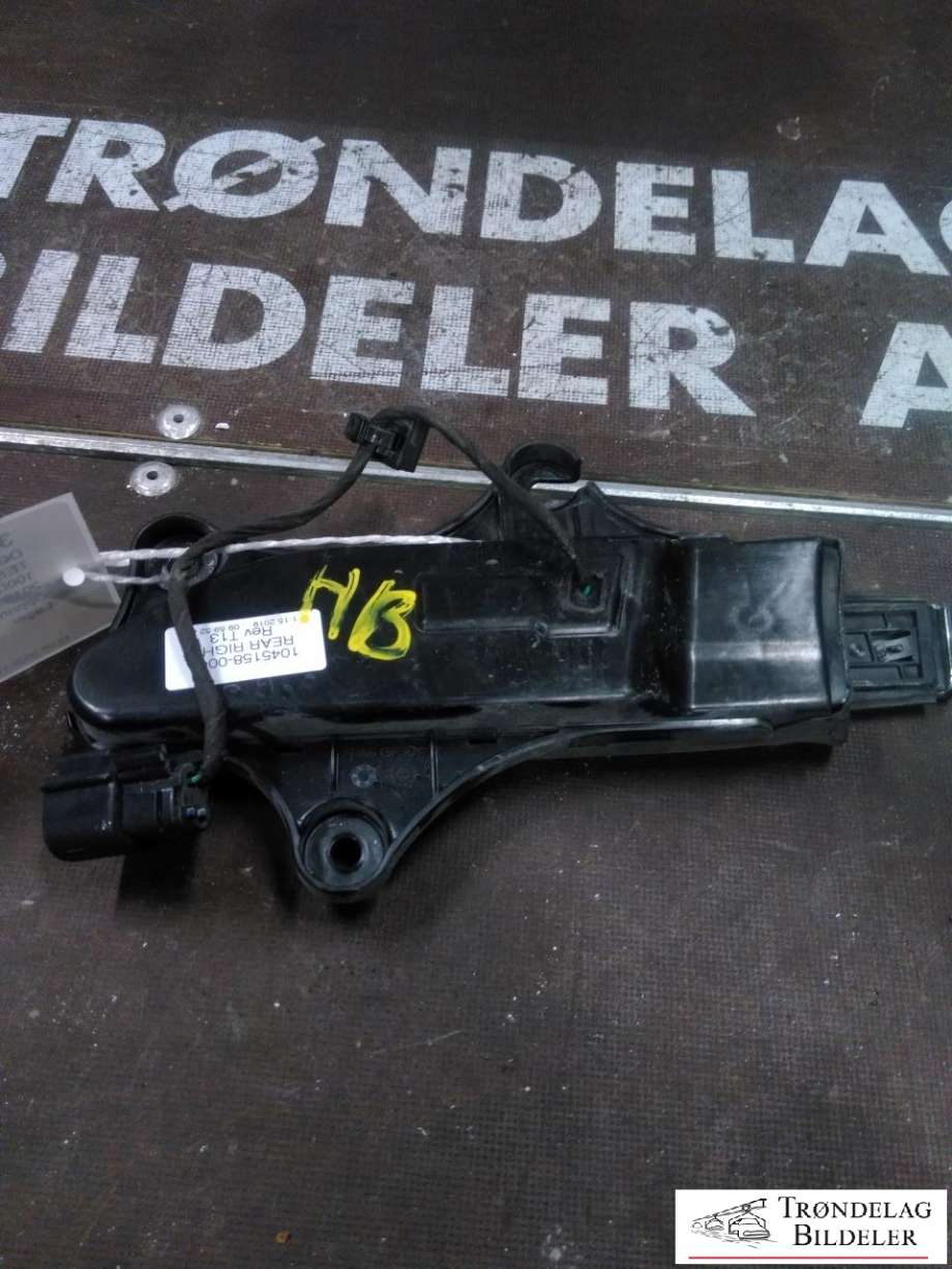 Dørhåndtak utv høyre bak til Tesla Model X 2016-->>  (1045158-00-D|)