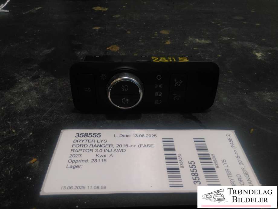 Bryter lys til Ford Ranger / Ranger Raptor, 2015-2022  (N1WT-13D061-KBW)