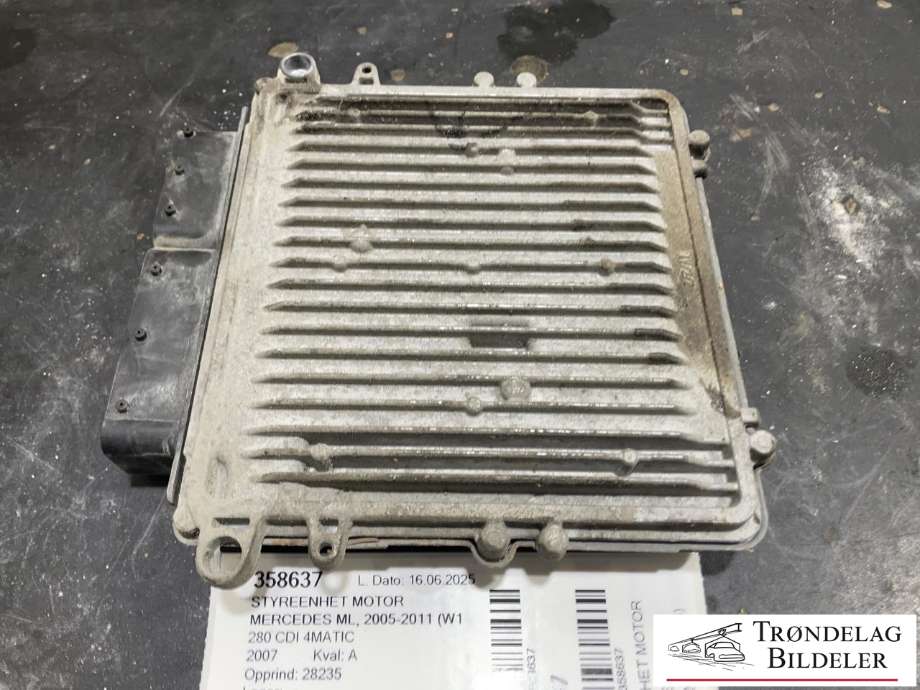Styreenhet motor til Mercedes ML 2005-2011 (W164) (W164) (A 642 150 65 91|A 642 150 15 78|)