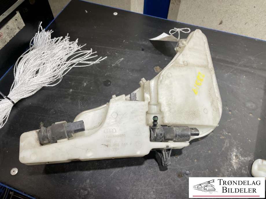 Spylertank til Audi A7 2010-2014 (Type I, Fase 1) (4G8 955 453 D|4G8 955 453 F|1K5 955 651)