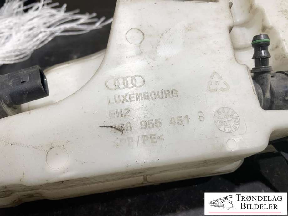 Spylertank til Audi A7 2010-2014 (Type I, Fase 1) (4G8 955 453 D|4G8 955 453 F|1K5 955 651)