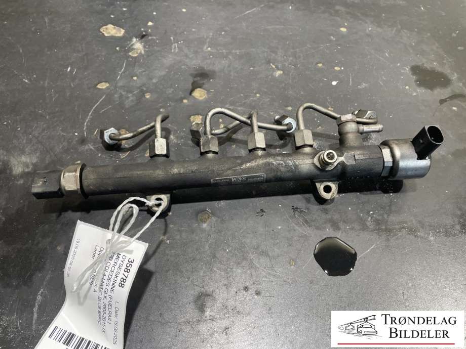Dyseskinne (fuelrail) til Mercedes GLK 2008-2015 (X204) (X204) (DELPHI|A 651 070 05 95|A 651 070 08 00|DELPHI)