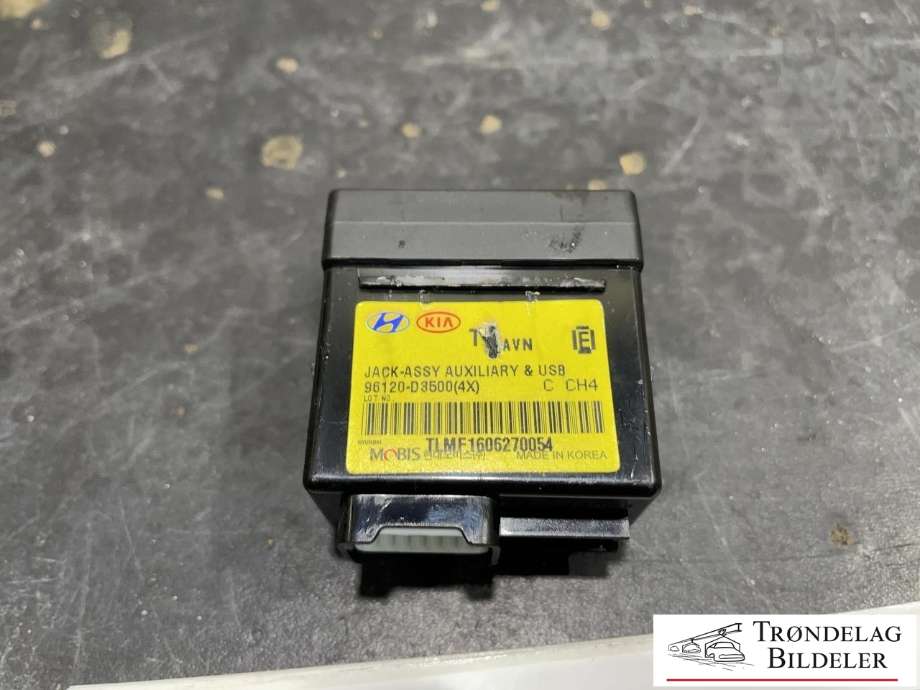 Dashbord telefon til Hyundai Tucson 2015-2020  (96120-D3500|96120-D3500(4x)|)