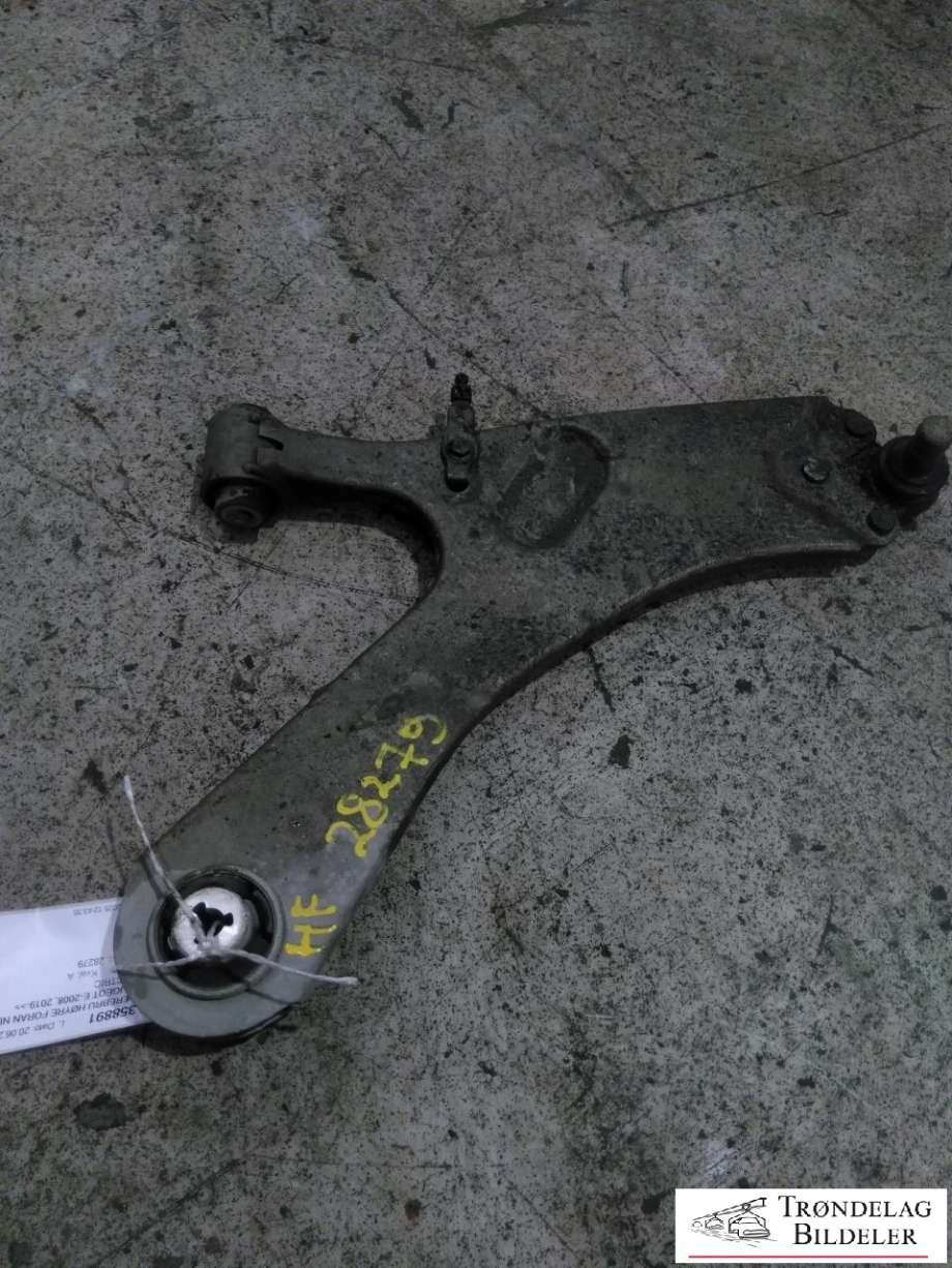 Bærebru høyre foran nedre til Peugeot e-2008, 2019-->>  (98 316 827 80)