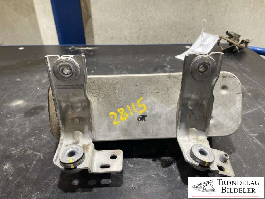 Oljekjøler til Ford Ranger / Ranger Raptor 2015-2022  (MB3G-7A095-AB|5842924|)