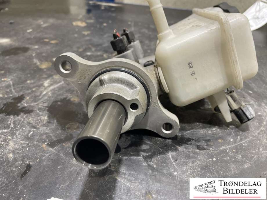 Bremsepumpe hoved til Hyundai Tucson 2015-2020  (58510D7100|)