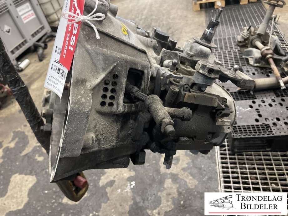 Girkasse manuell 6-trinn til Peugeot 5008 2010-2017 (Type I)  (BVM6|2232 F3|)