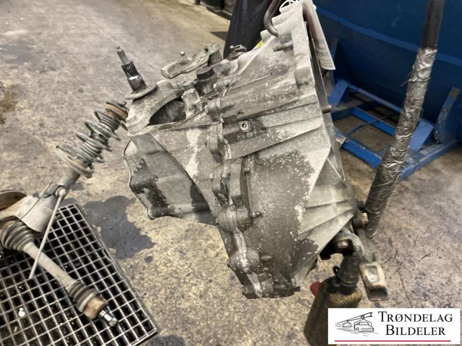 Girkasse manuell 6-trinn til Peugeot 5008 2010-2017 (Type I)  (BVM6|2232 F3|)