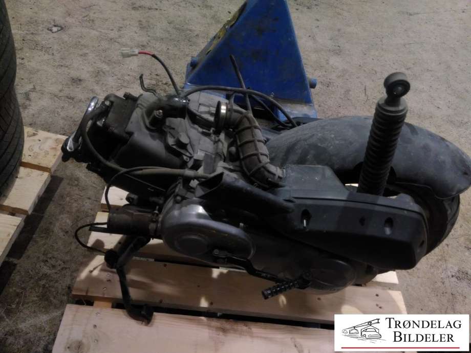 Motor bensin til Moped Peugeot Kisbee 50 2010-->>  (139QMB-E|)