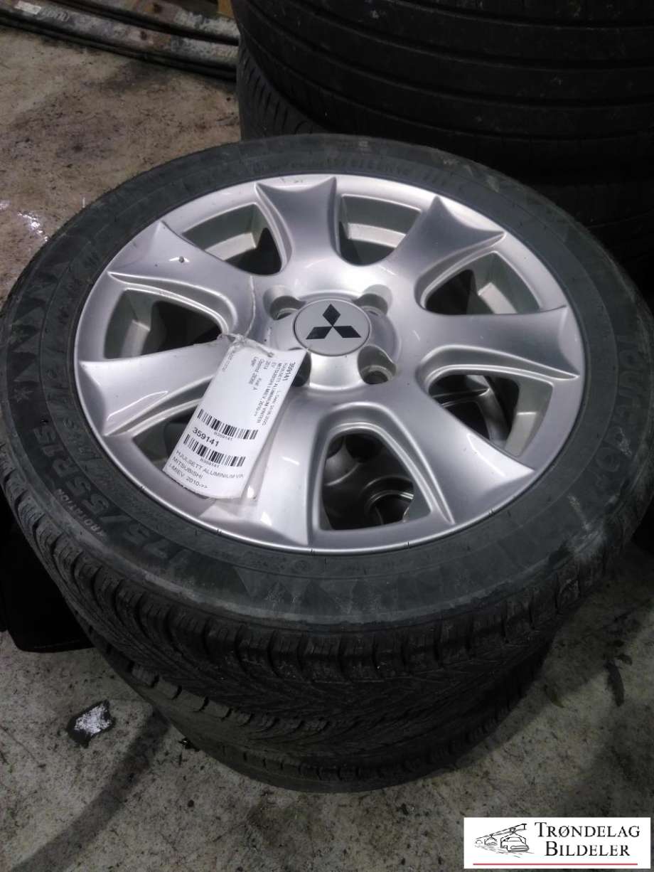 Hjulsett aluminium vinter til Mitsubishi i-MiEV, 2010-->>  (175/55/R15 4X100 5JX15 ET35 CB F56.1MM B54.1MM)