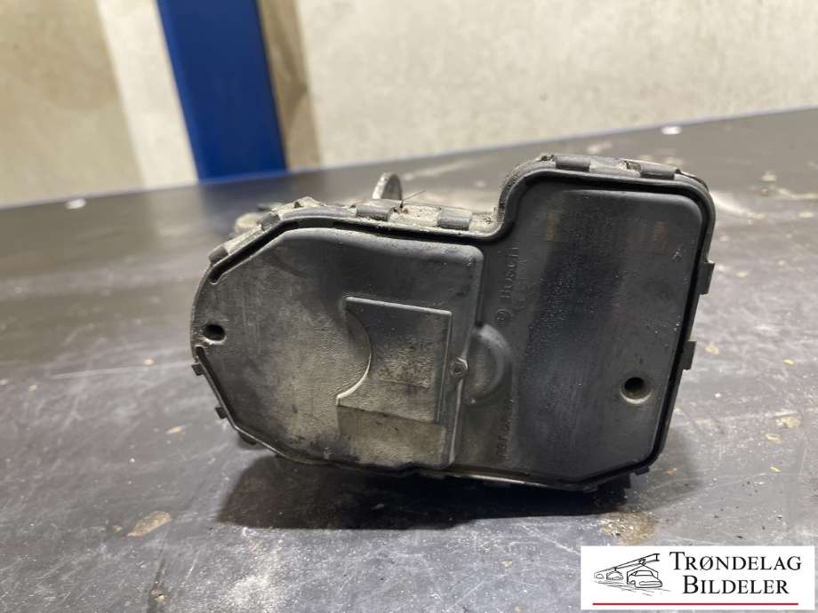 Spjeldhus til Mercedes GLK 2008-2015 (X204) (X204) (A 651 090 04 70|A 651 090 03 70|)