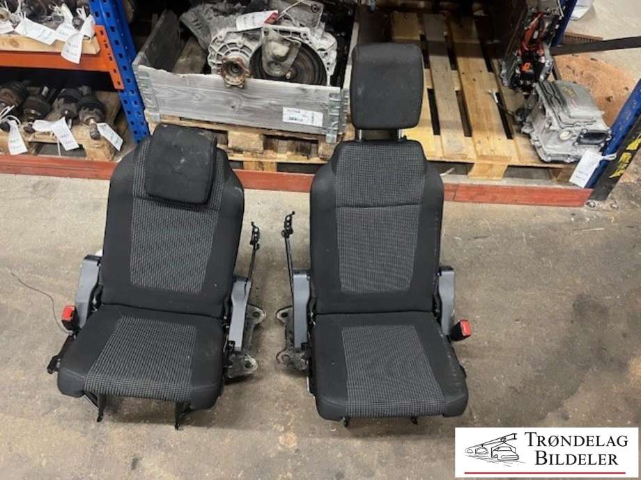 Sete bak til Peugeot 5008, 2010-2017 (Type I)  (8864S4|8893XY)