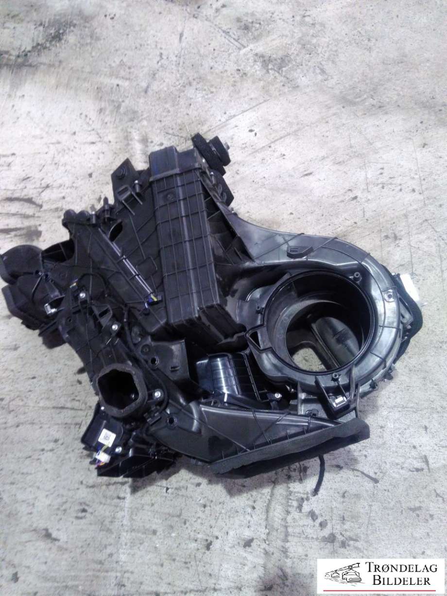 Varmeapparat til Tesla Model 3 2018-2023 (Fase 1)  (149471498G|)