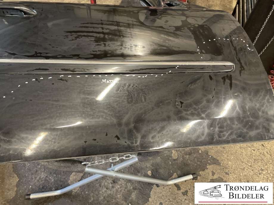 Dør høyre foran til Mercedes ML 2005-2011 (W164) (W164) (A 164 720 02 05|A 164 720 10 05 64|)