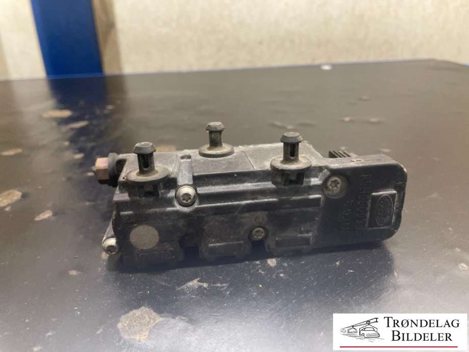 Ventilblokk luftfjæring til Land Rover Discovery 2009-2017 (Type IV)  (RVH000095|)